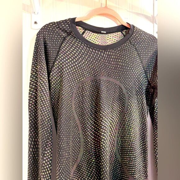 Lululemon Swiftly Tech Long Sleeve 2.0 Sz 8 - Picture 2 of 10